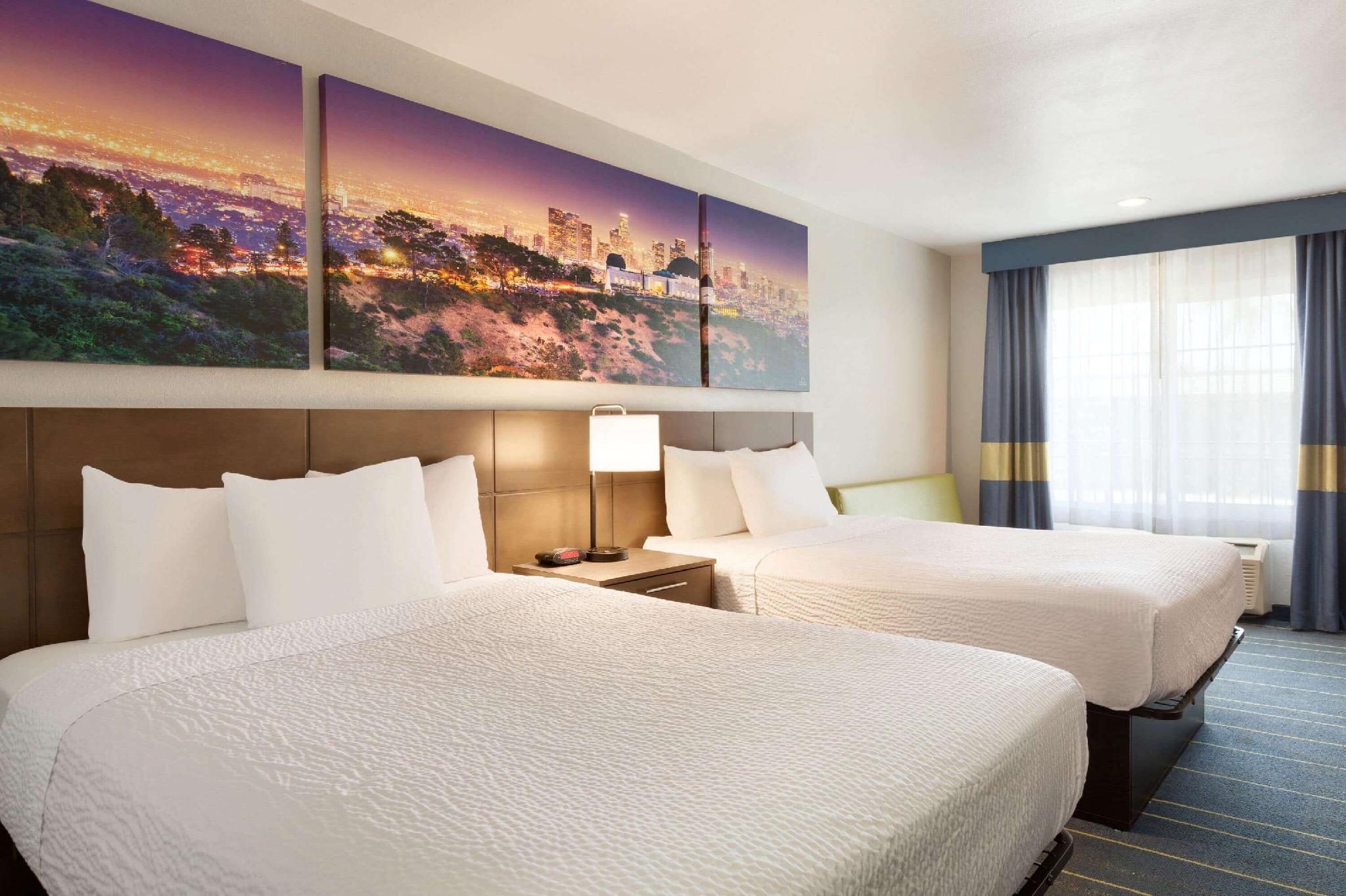 Days Inn & Suites By Wyndham Anaheim At Disneyland Park Luaran gambar